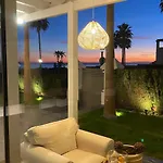 Front In With Amazing Sea Views Semidetached 빌라 *