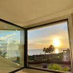 빌라 Front In With Amazing Sea Views Semidetached